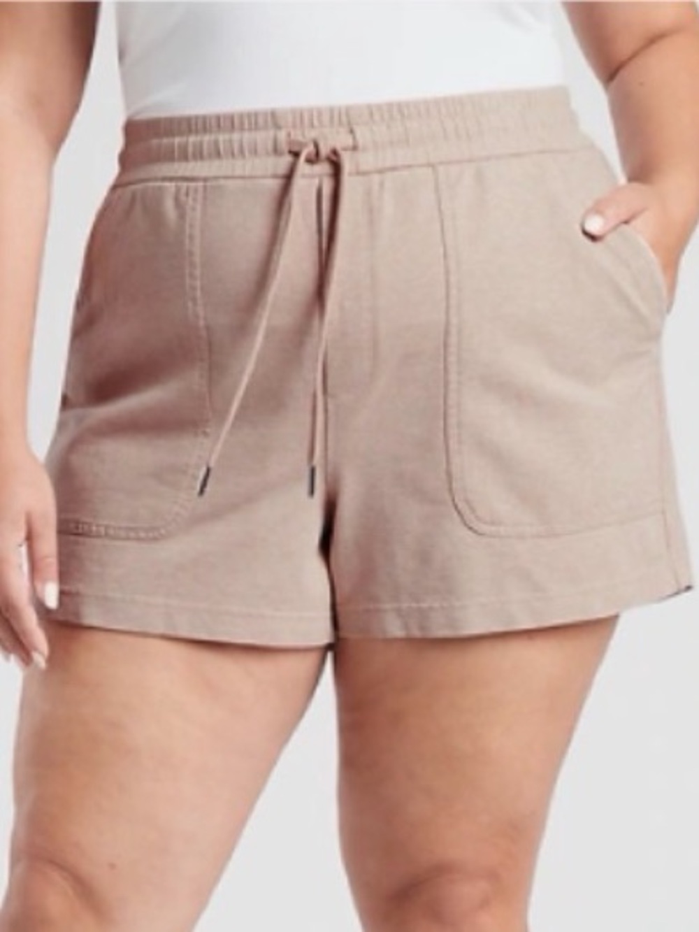 New! Athleta Farallon Heathered Short Mocha Colored Size 24 (Plus)